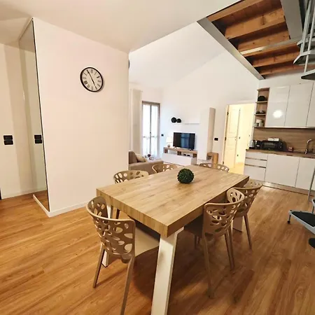 Querena Apartman *